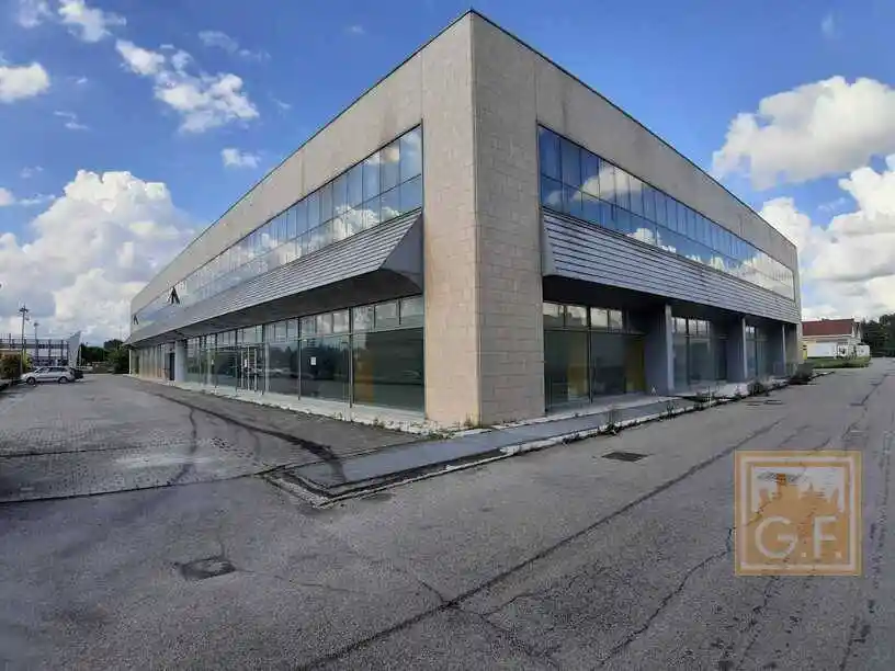 Palazzo - Edificio in vendita a Villorba