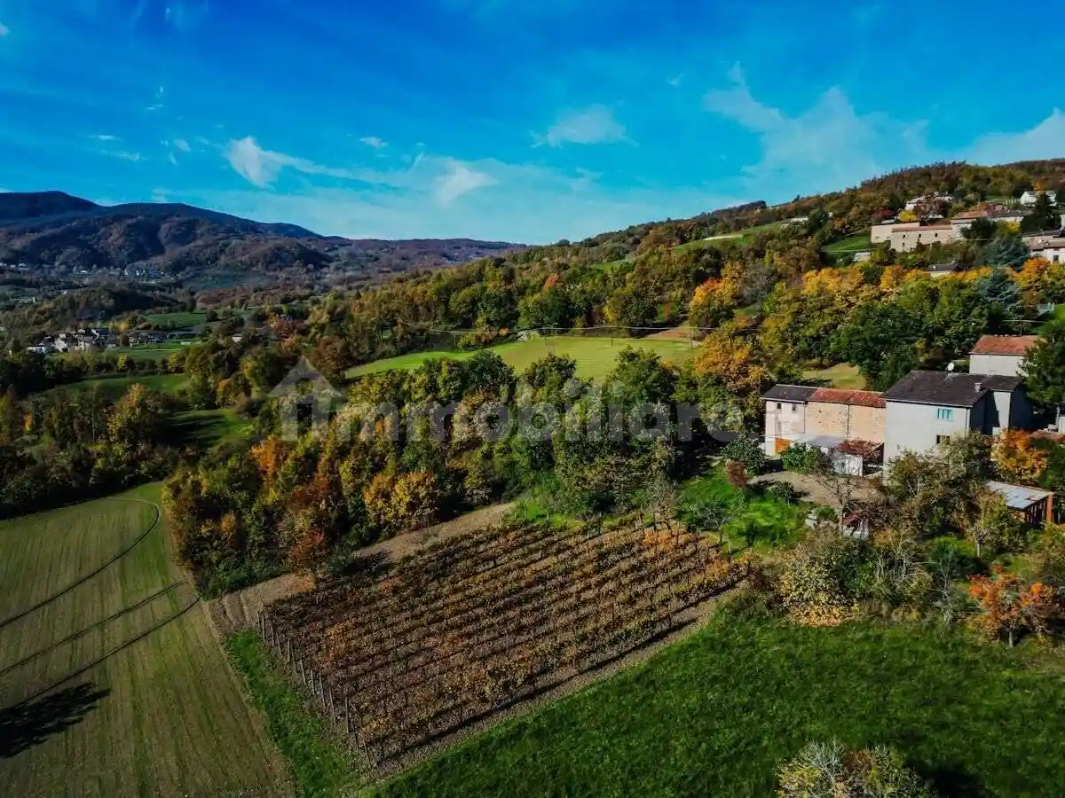 Villa in vendita a Morfasso