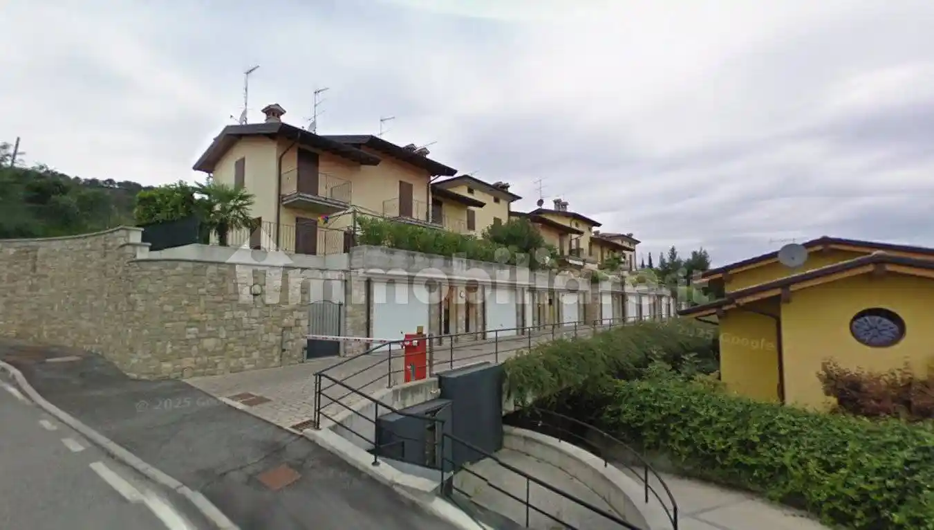 Appartamento in vendita a Lonato del Garda