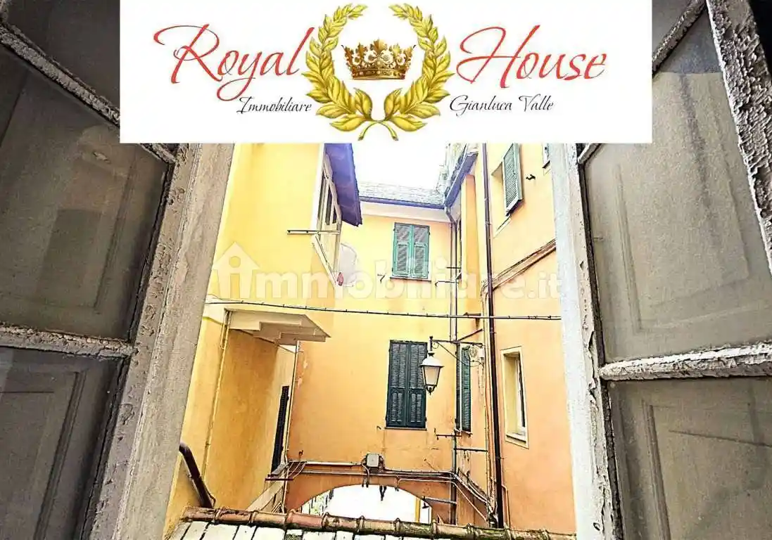 Appartamento in vendita a Laigueglia