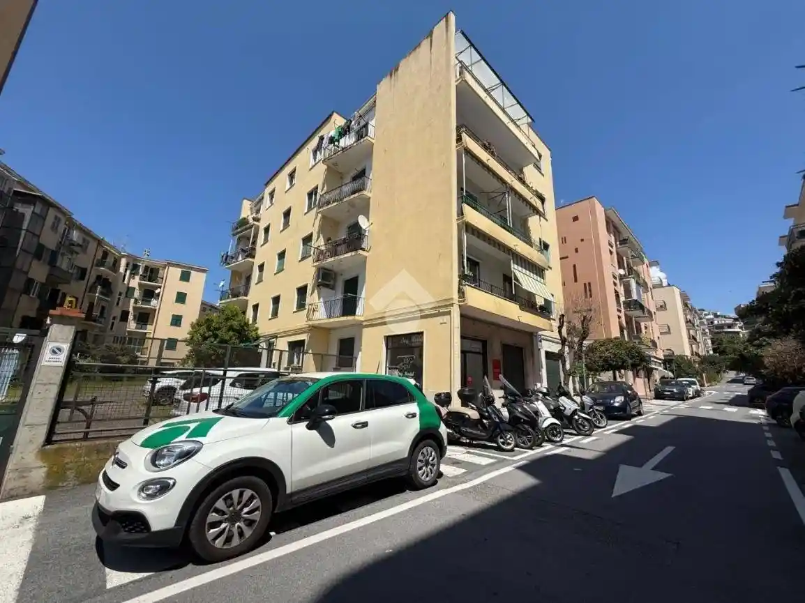 Appartamento in vendita a Albisola Superiore