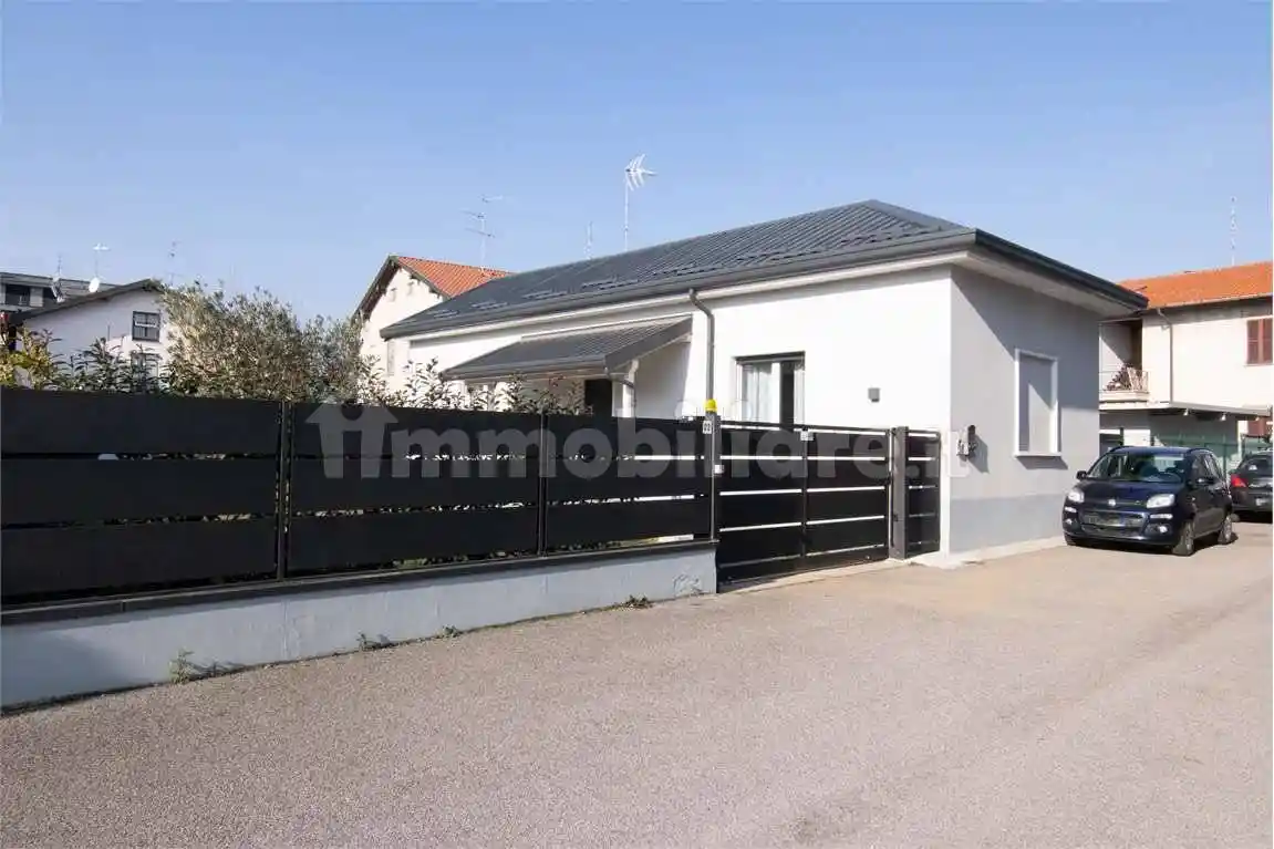 Villa in vendita a Giussano