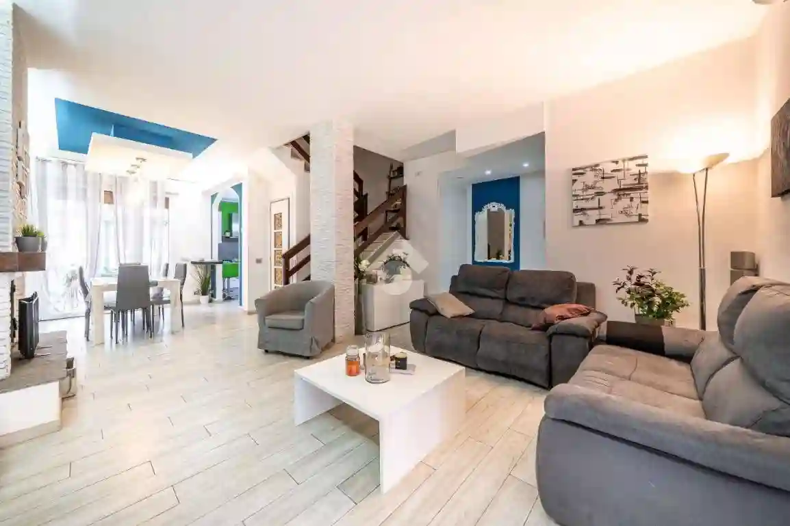 Villetta a schiera - foto 2