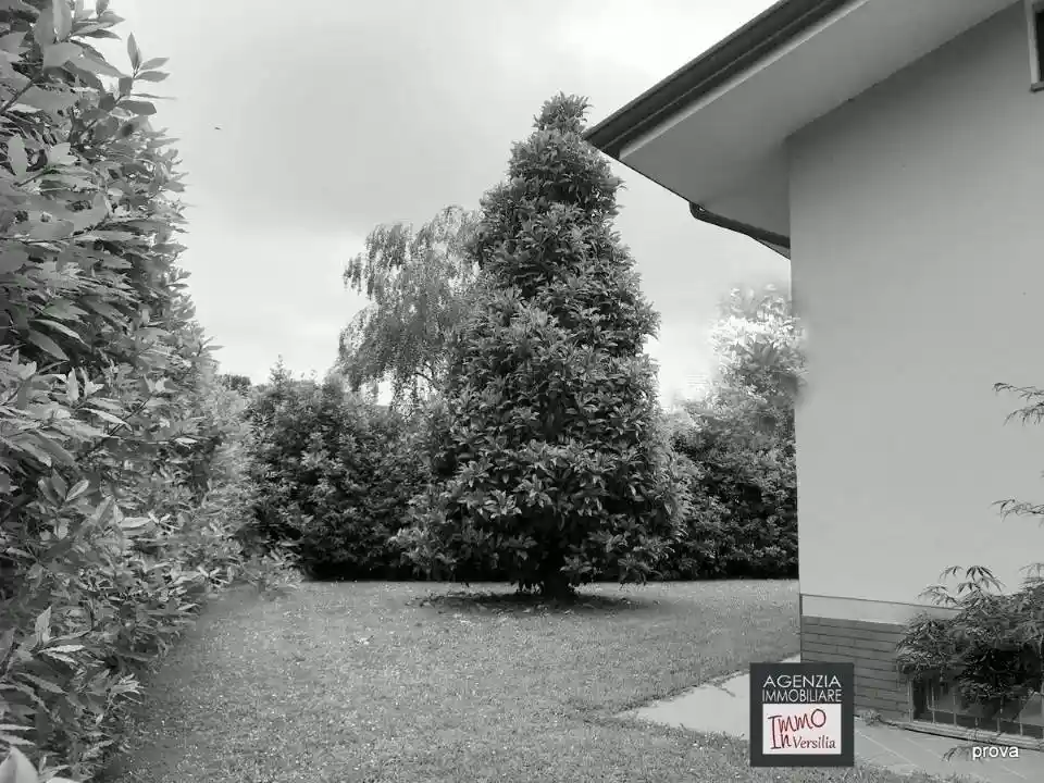 Villa in vendita a Massarosa