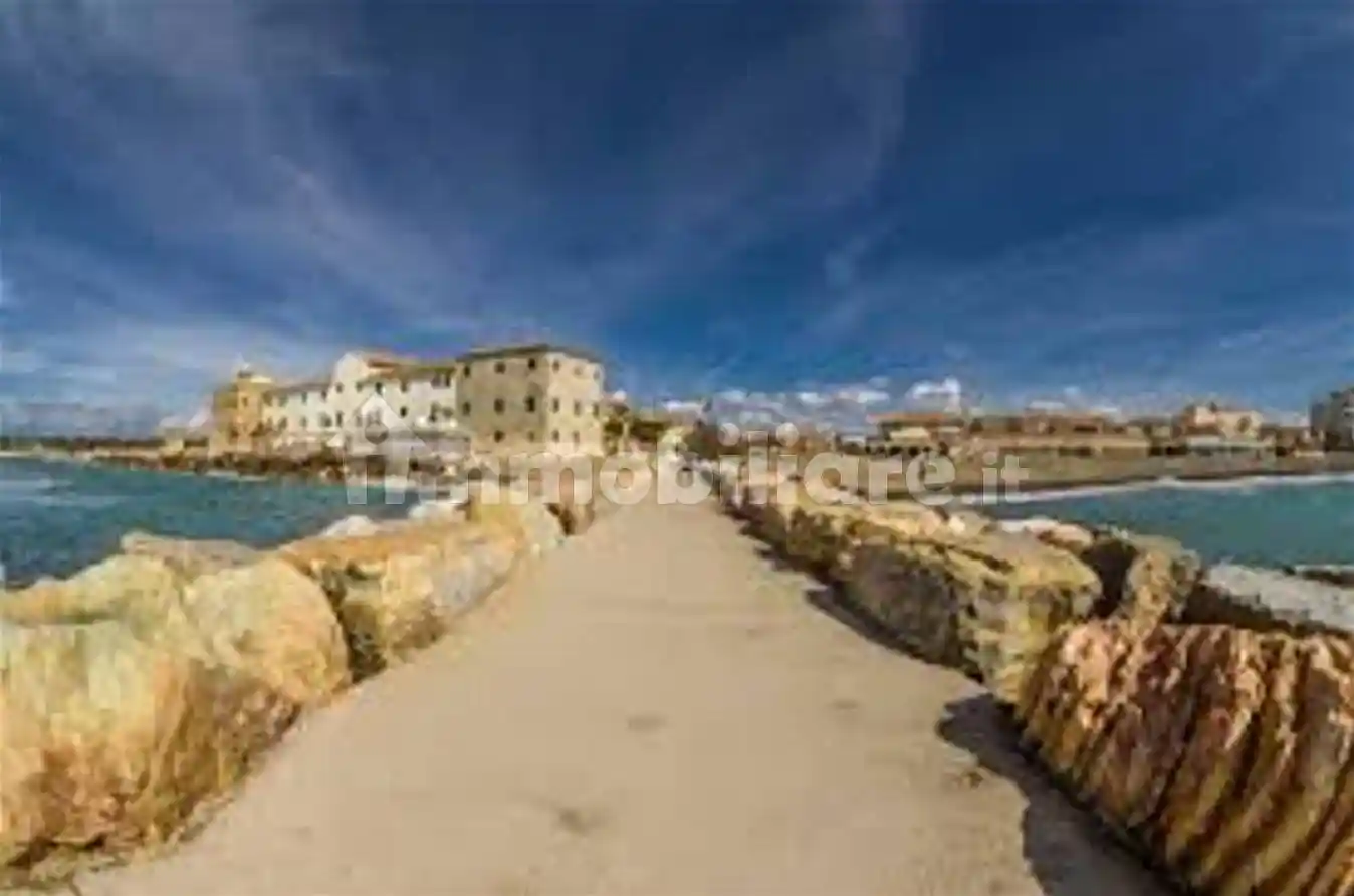 Appartamento in affitto a Cecina