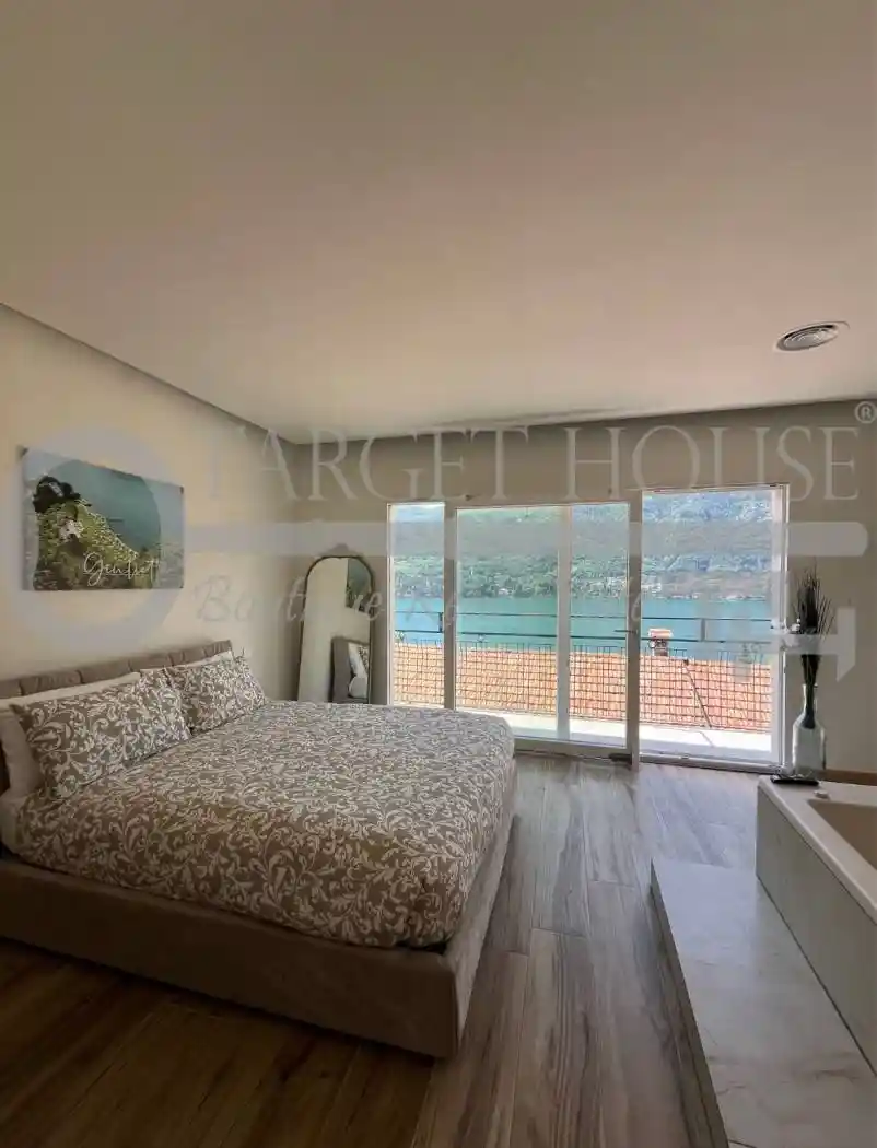 Casa indipendente in vendita a Blevio