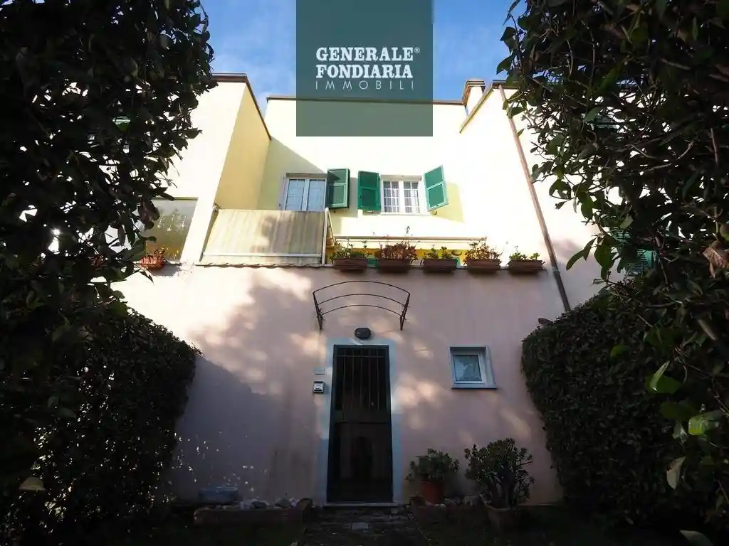 Villetta a schiera in vendita a Ameglia