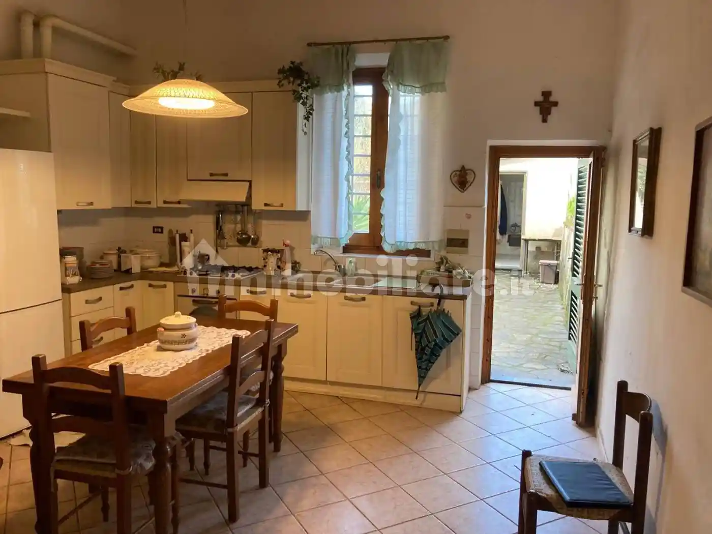 Casa indipendente in vendita a Prato