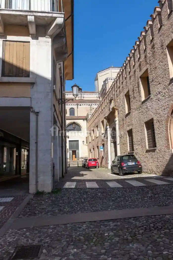 Appartamento in vendita a Padova