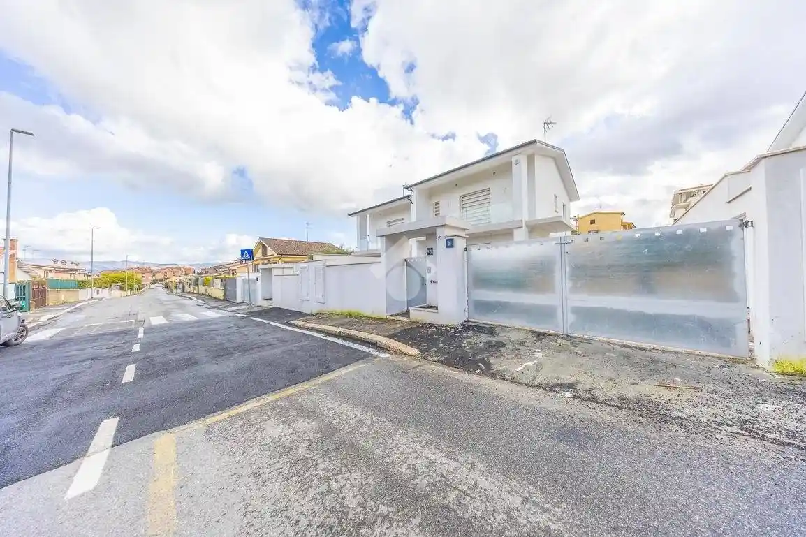 Villa in affitto a Roma