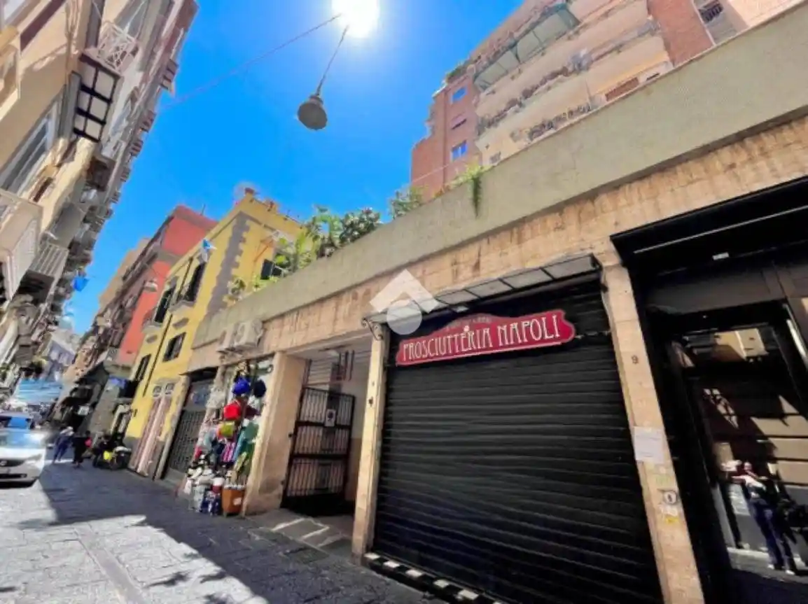 Appartamento in affitto a Napoli