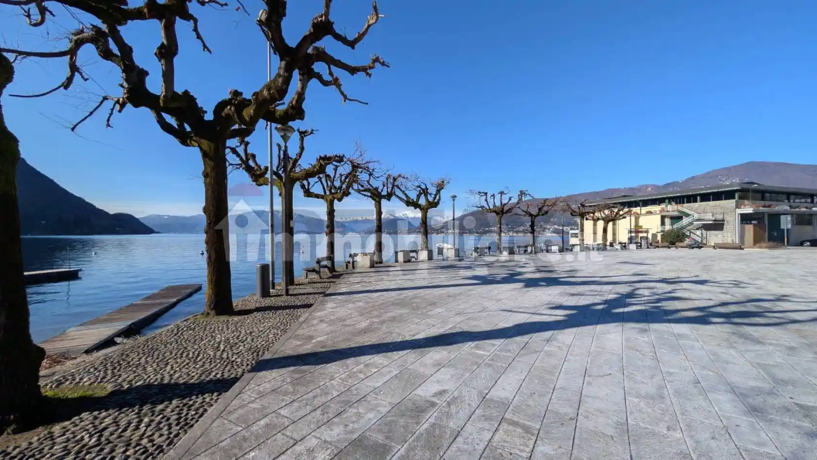 Appartamento in vendita a Castelveccana