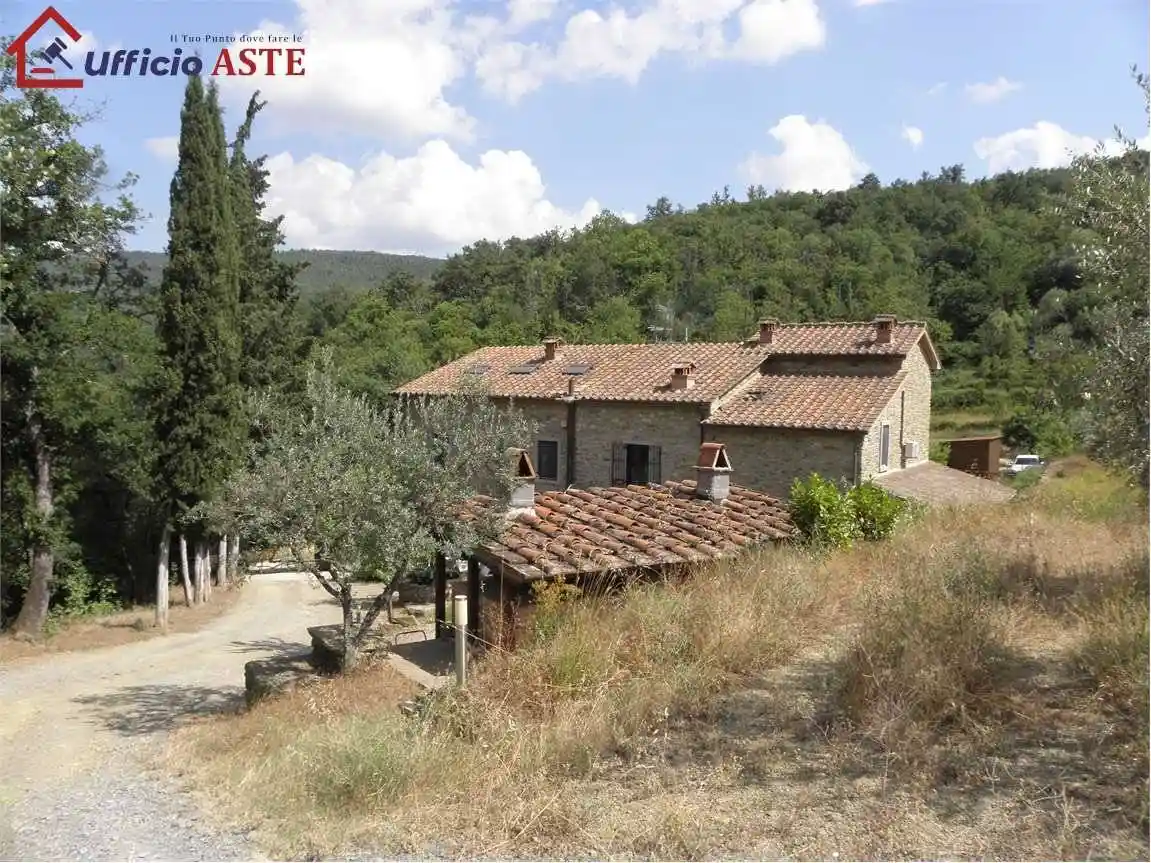 Rustico - Casale in vendita a Arezzo