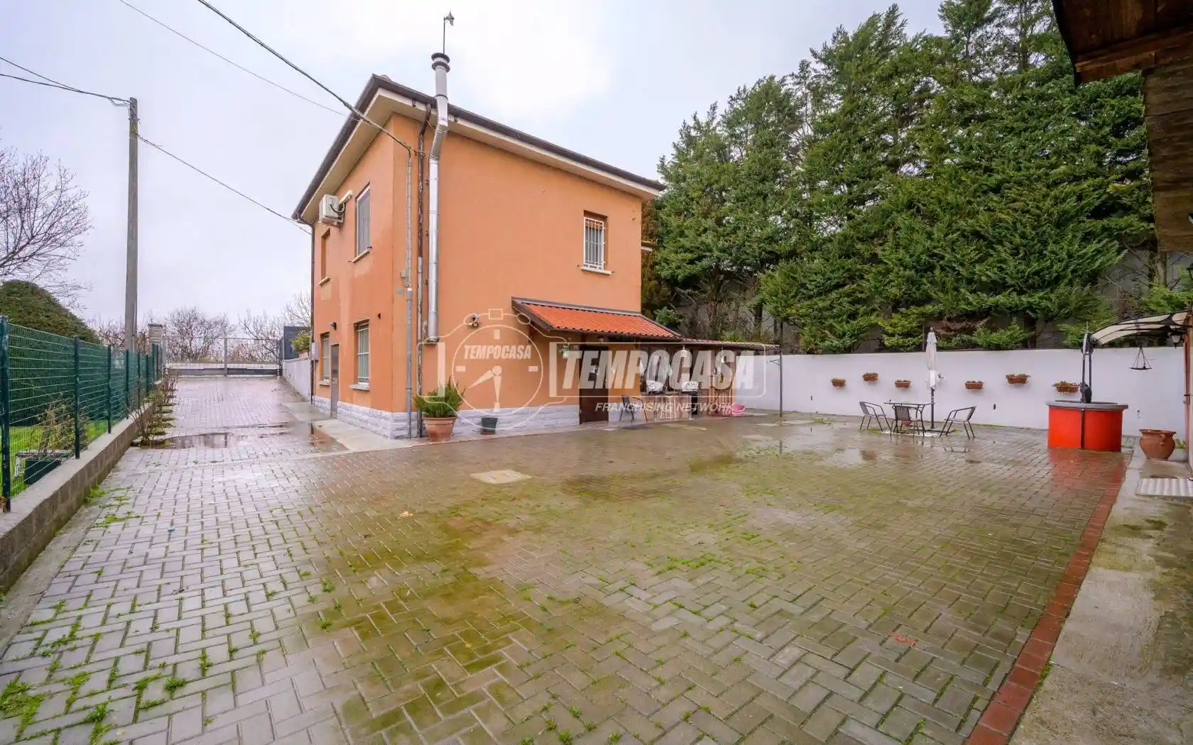 Villa in vendita a Medicina