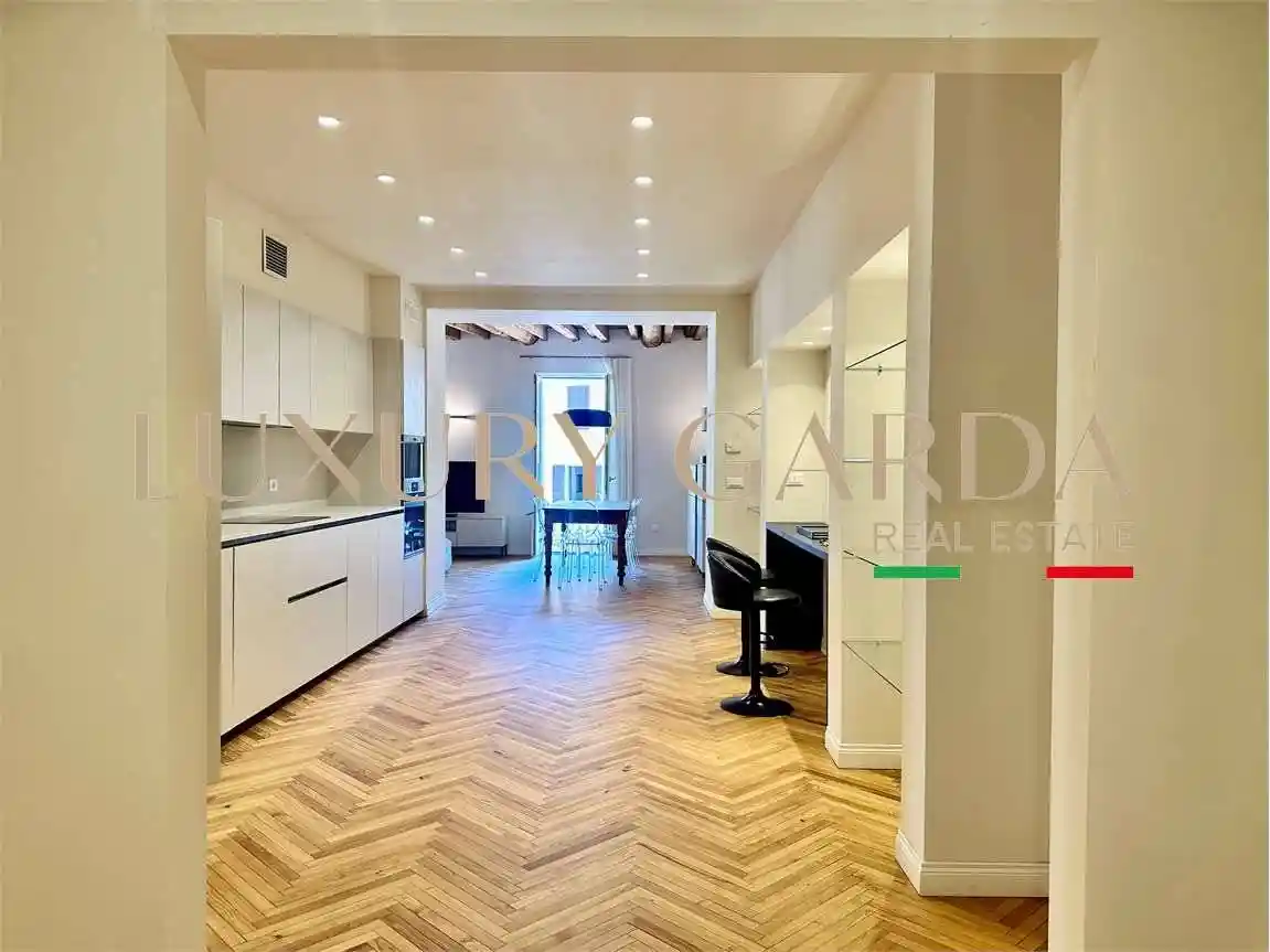 Appartamento in affitto a Desenzano del Garda