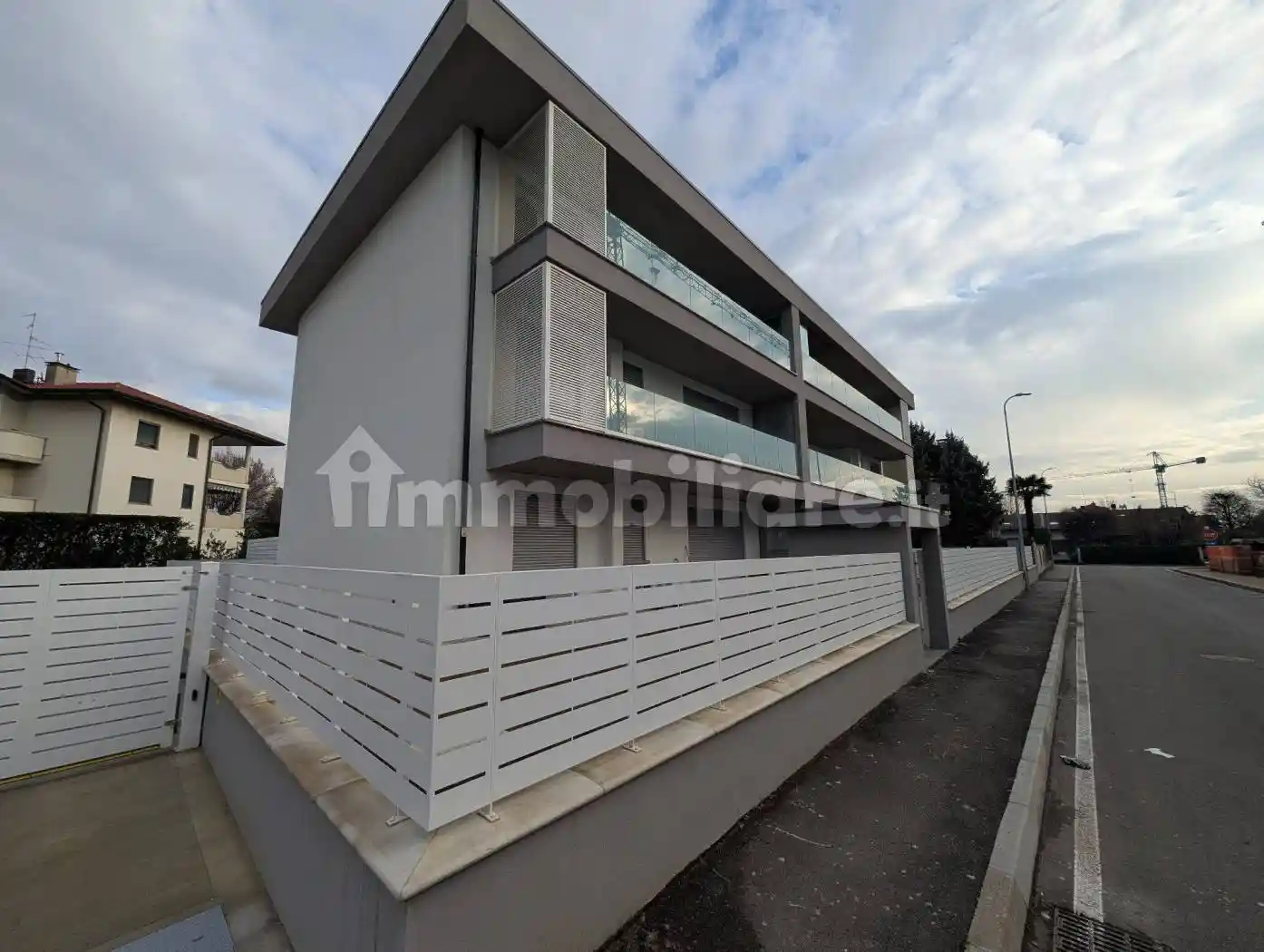 Appartamento in vendita a Lainate