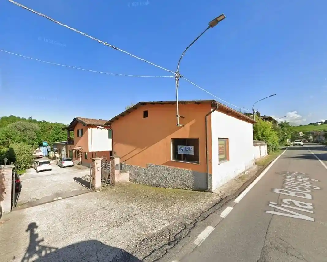 Appartamento in vendita a Santa Maria della Versa