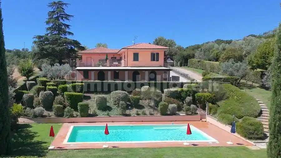 Villa in vendita a Gualdo Cattaneo