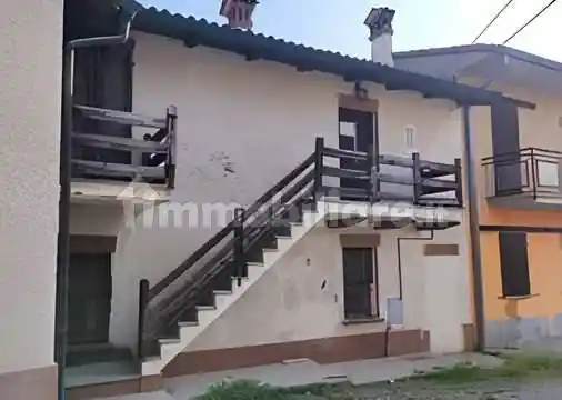 Appartamento in vendita a Chignolo Po
