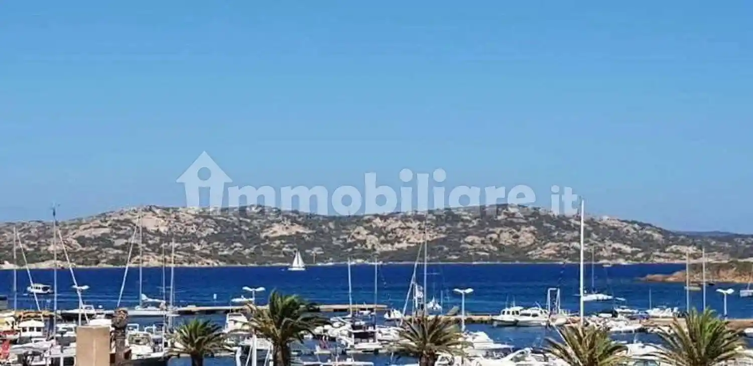 Appartamento in vendita a Palau