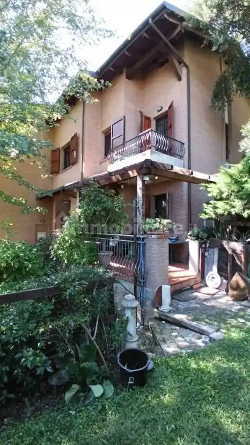 Villa in vendita a Valsamoggia