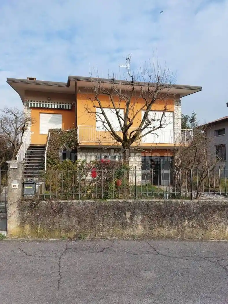 Villa in vendita a Bedizzole