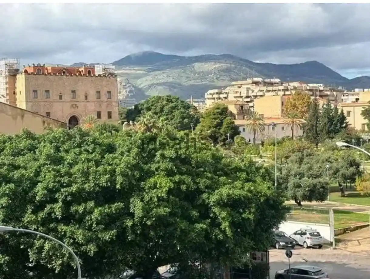 Appartamento in vendita a Palermo