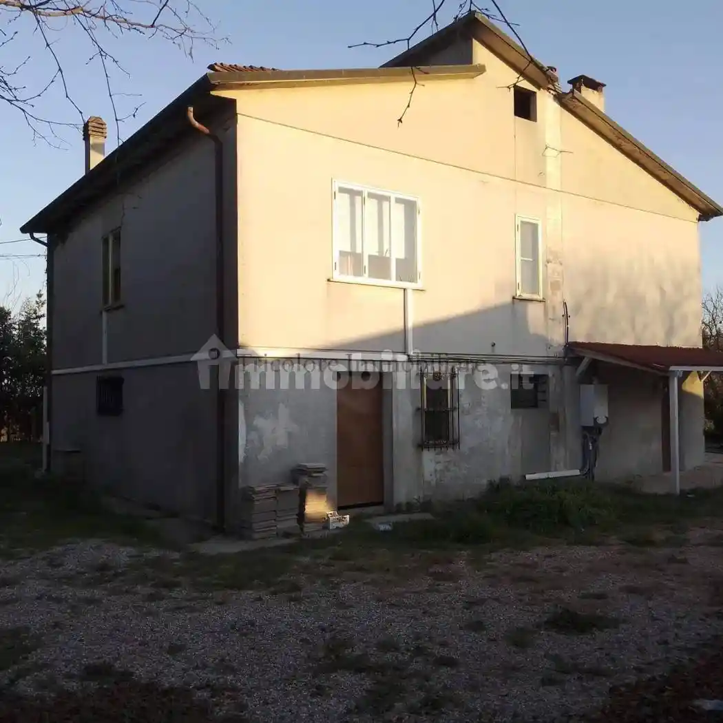 Villa in vendita a Pincara