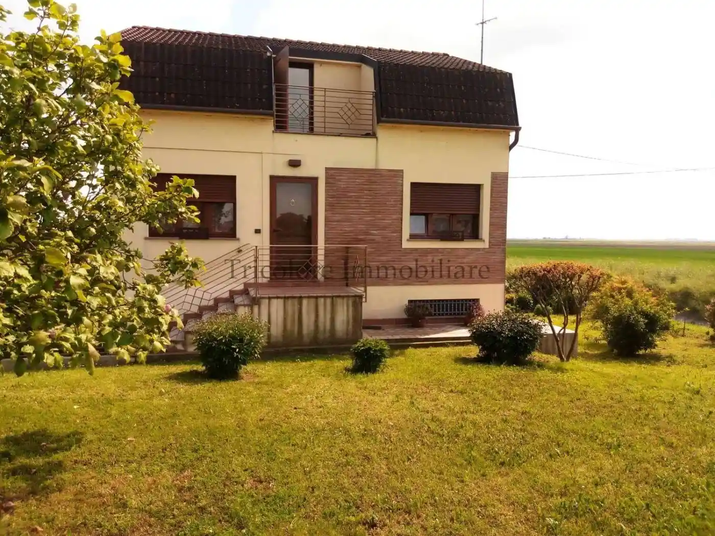 Villa in vendita a Riva del Po