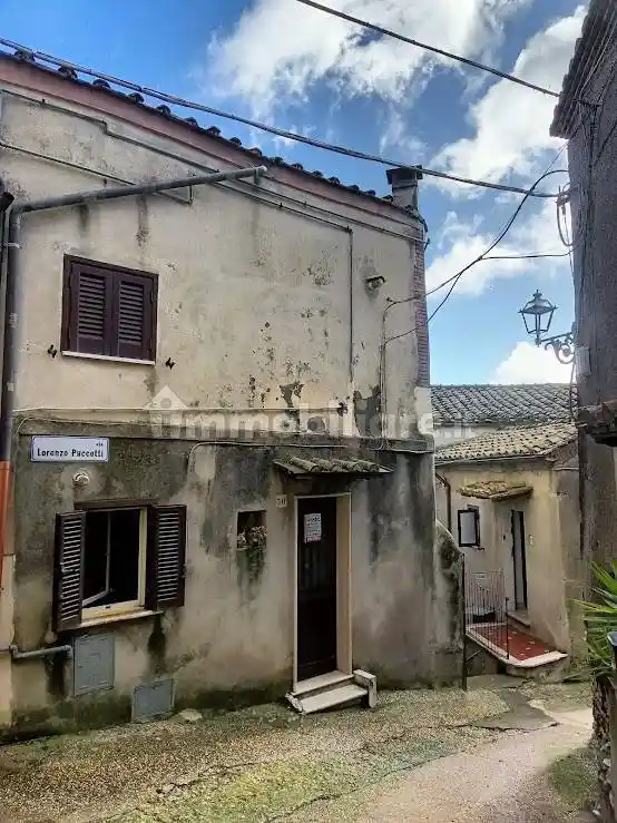 Appartamento in vendita a Sant'Oreste