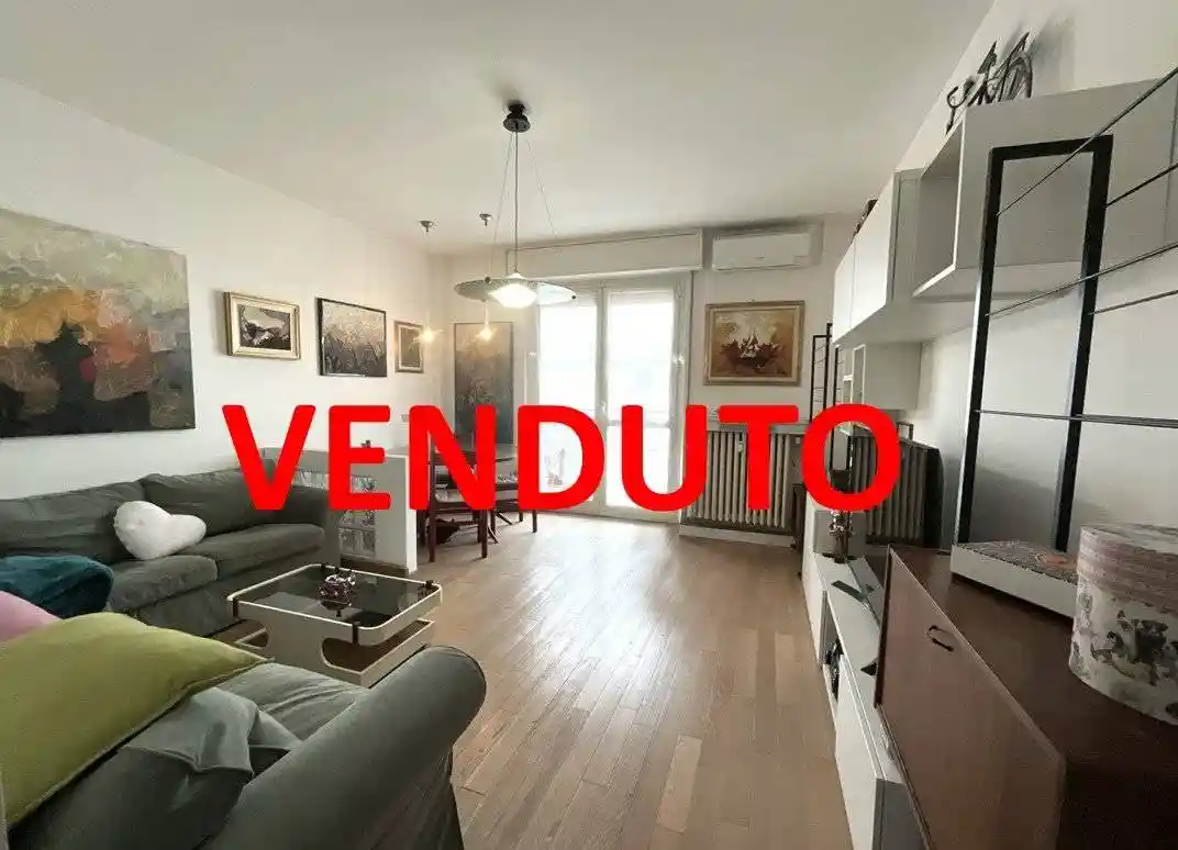 Appartamento in vendita a Arese