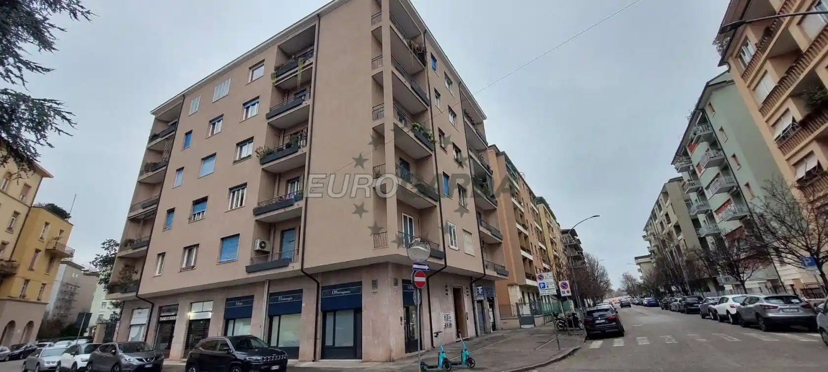 Appartamento in vendita a Verona