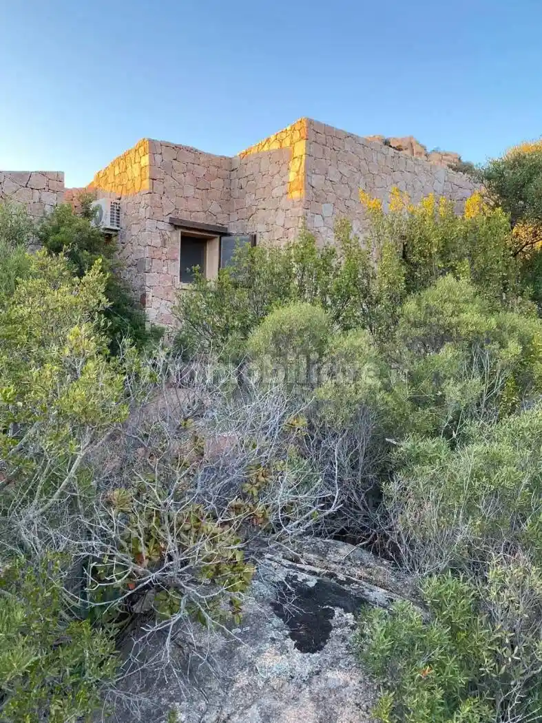 Villa in vendita a Trinità d'Agultu e Vignola