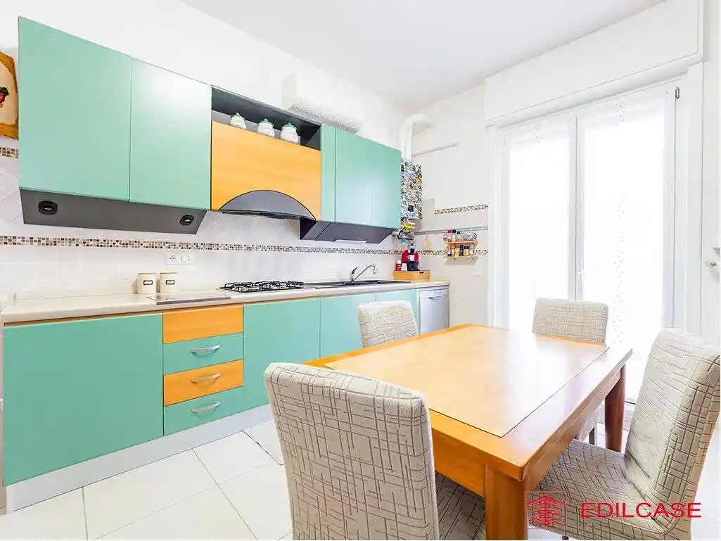 Appartamento in vendita a Limbiate