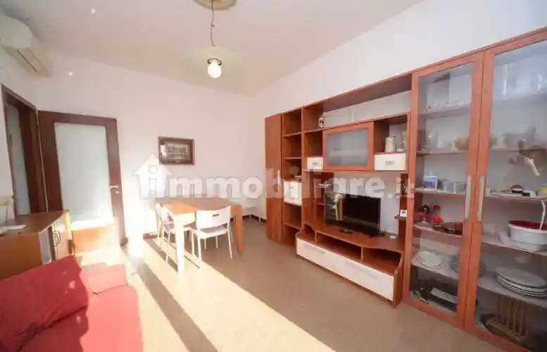 Palazzo - Edificio in vendita a Cesenatico