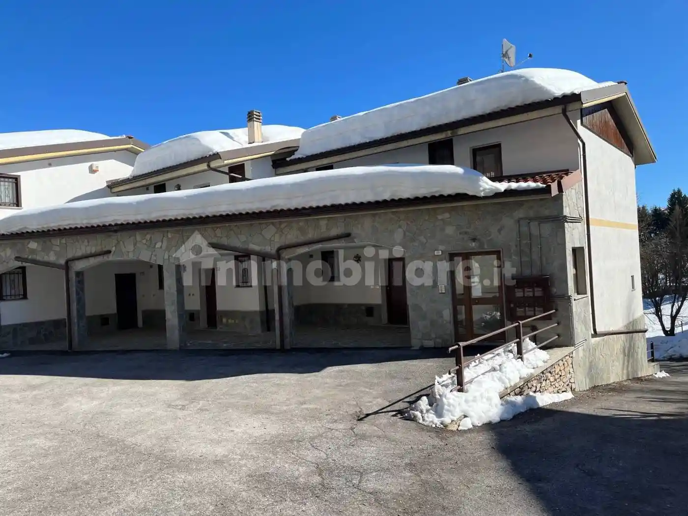 Appartamento in vendita a Roburent