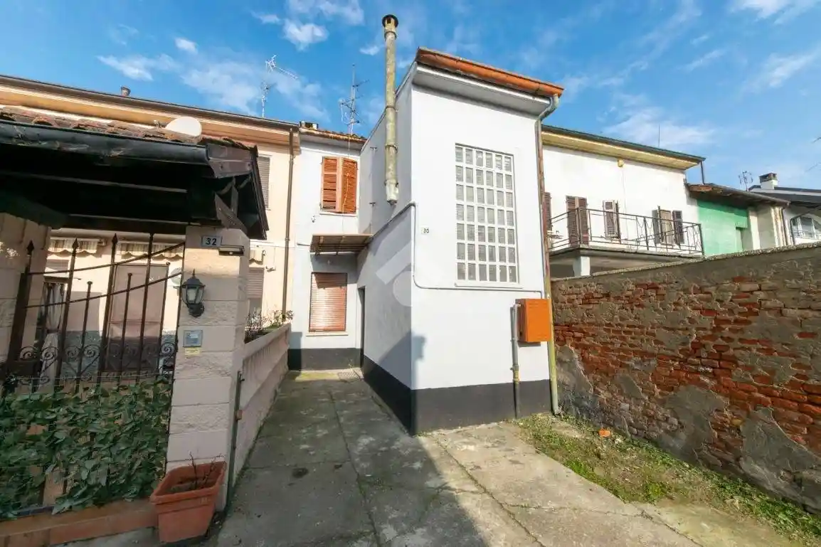 Casa indipendente in vendita a Motta de' Conti