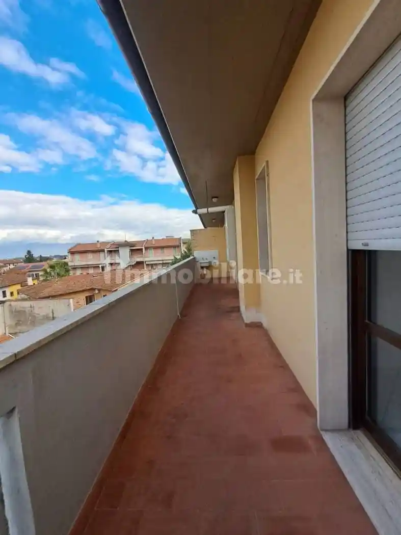 Appartamento in vendita a Carmignano