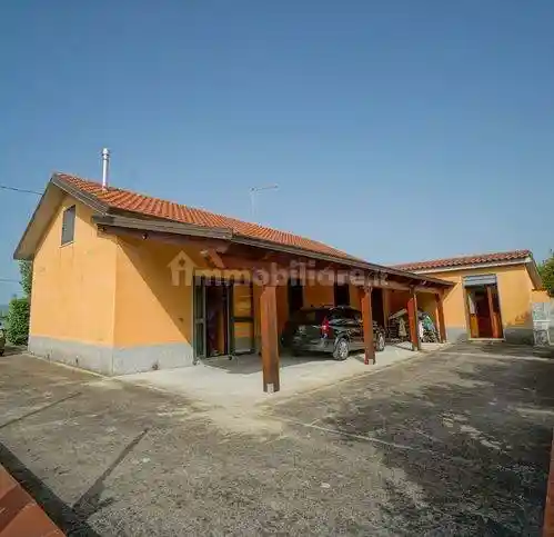 Villa in vendita a Eboli