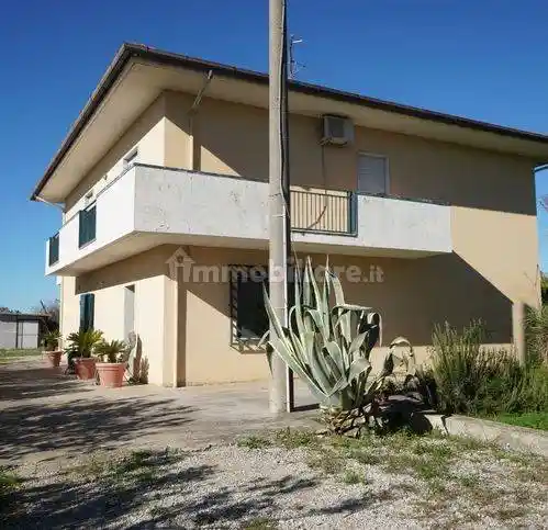 Villa in vendita a Campagna