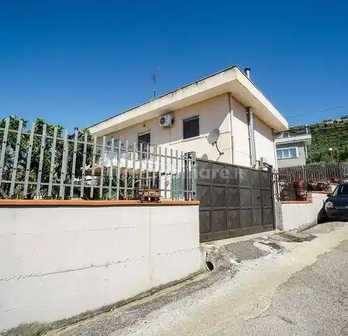 Villetta a schiera in vendita a Eboli