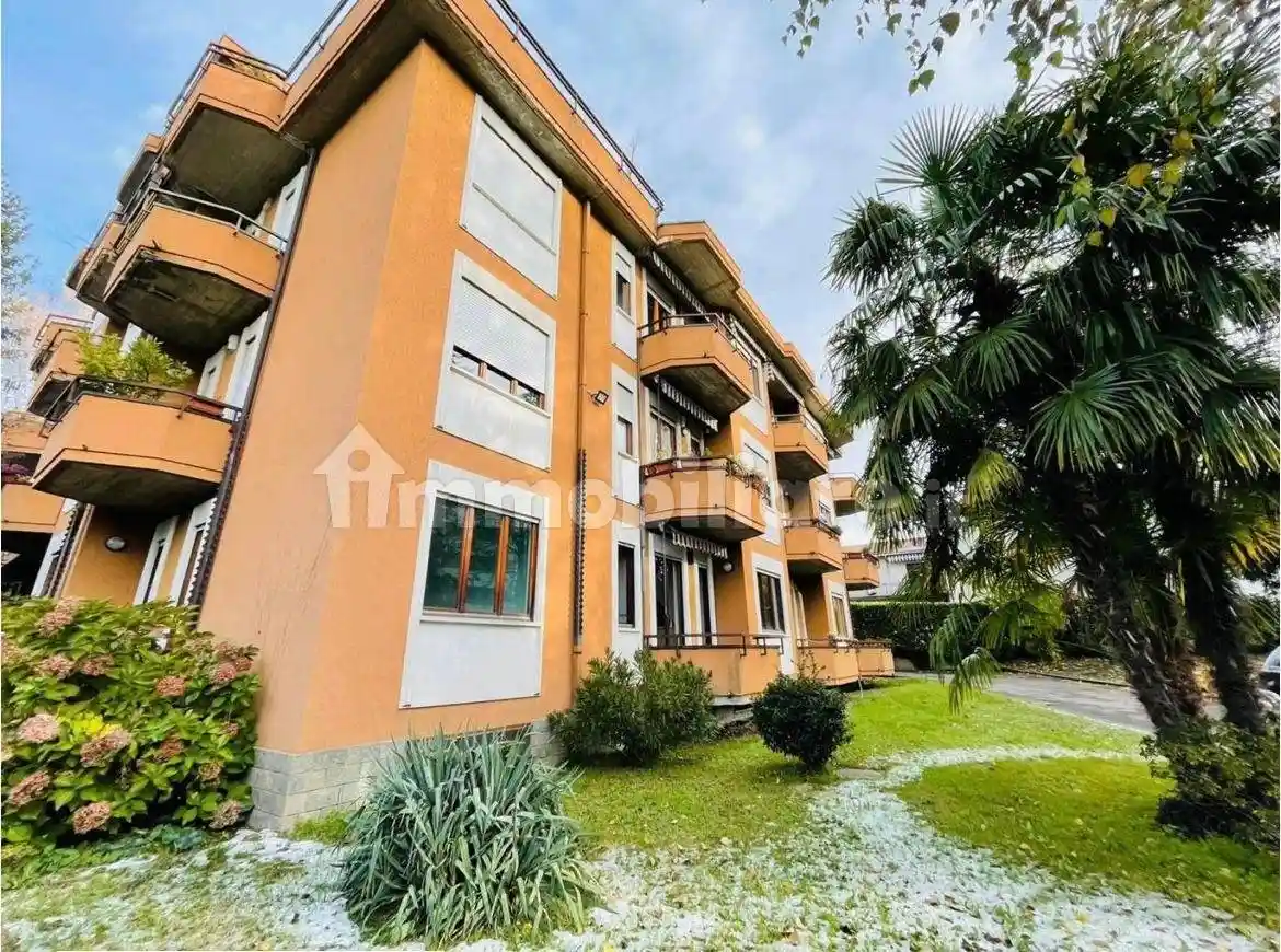 Appartamento in vendita a Villa Guardia