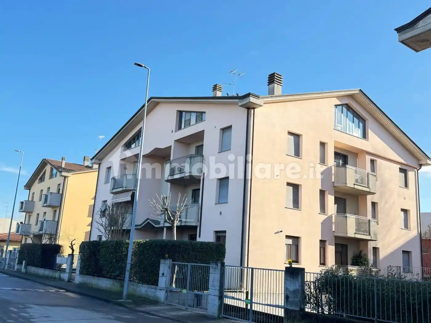 Appartamento in vendita a Langhirano