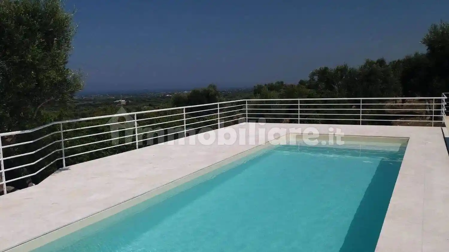 Villa in vendita a Carovigno