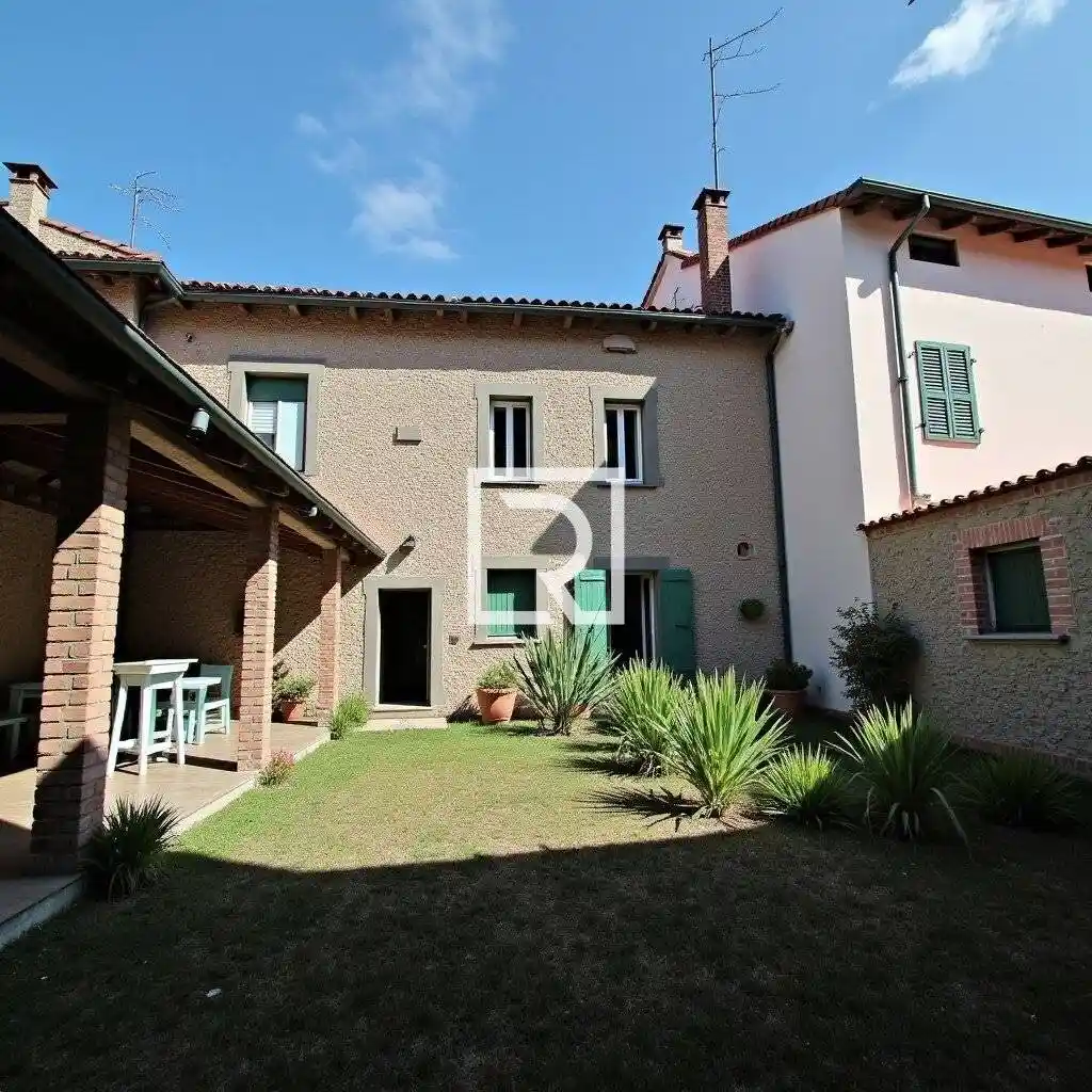 Casa indipendente in vendita a Bagnacavallo