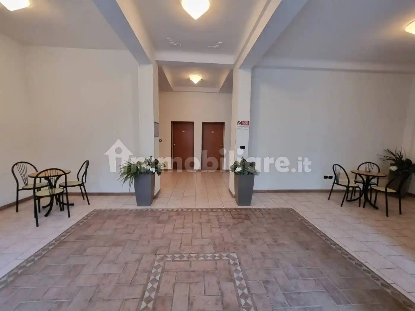 Palazzo - Edificio in vendita a Cesenatico