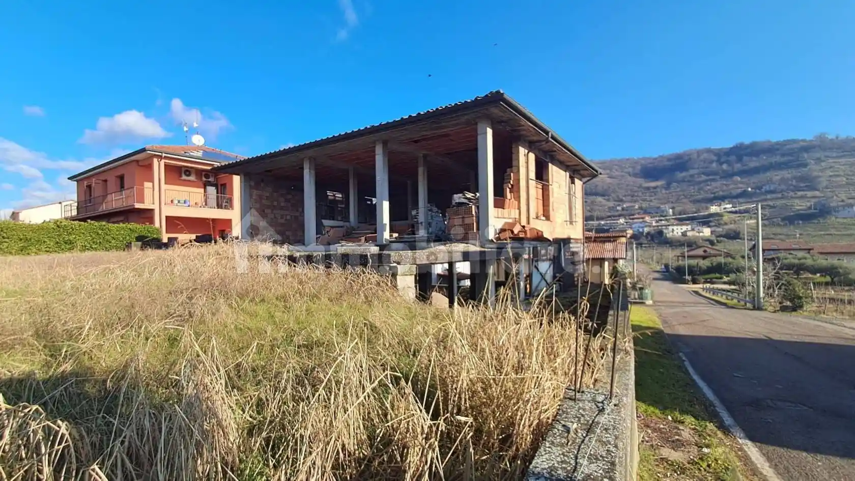 Casa indipendente in vendita a Montecchia di Crosara