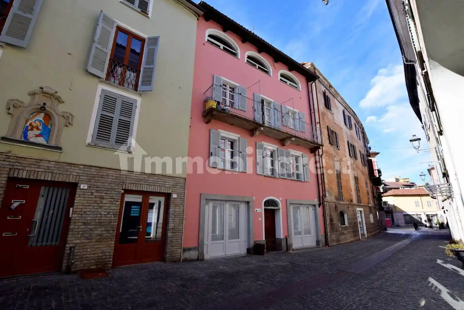 Palazzo - Edificio in vendita a Mondovì