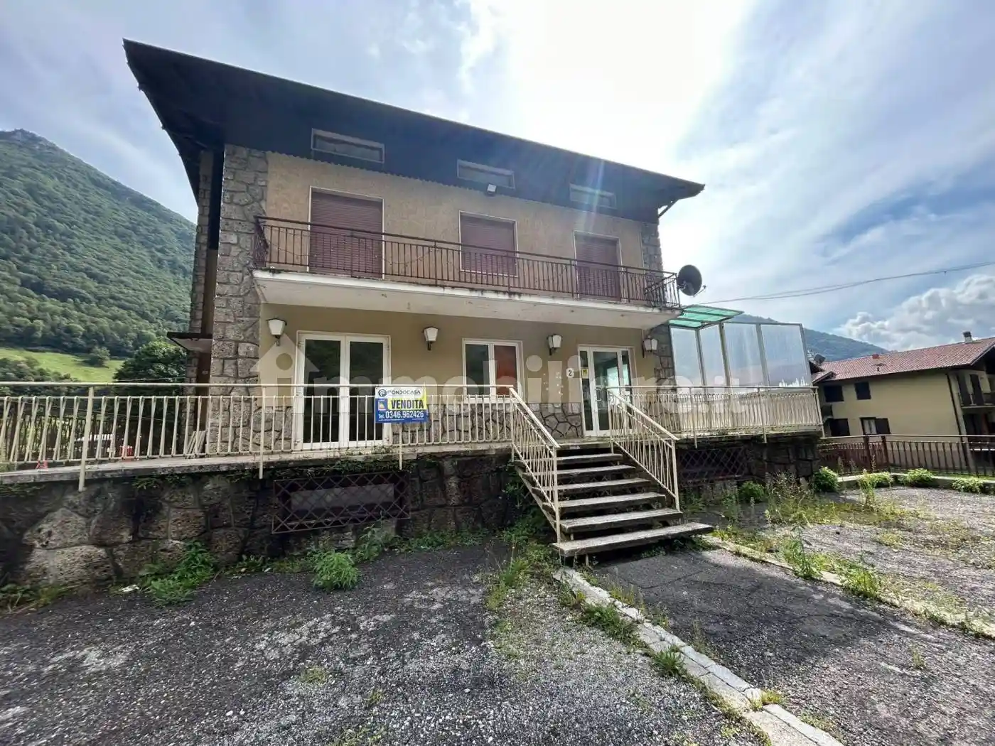 Palazzo - Edificio in vendita a Ardesio