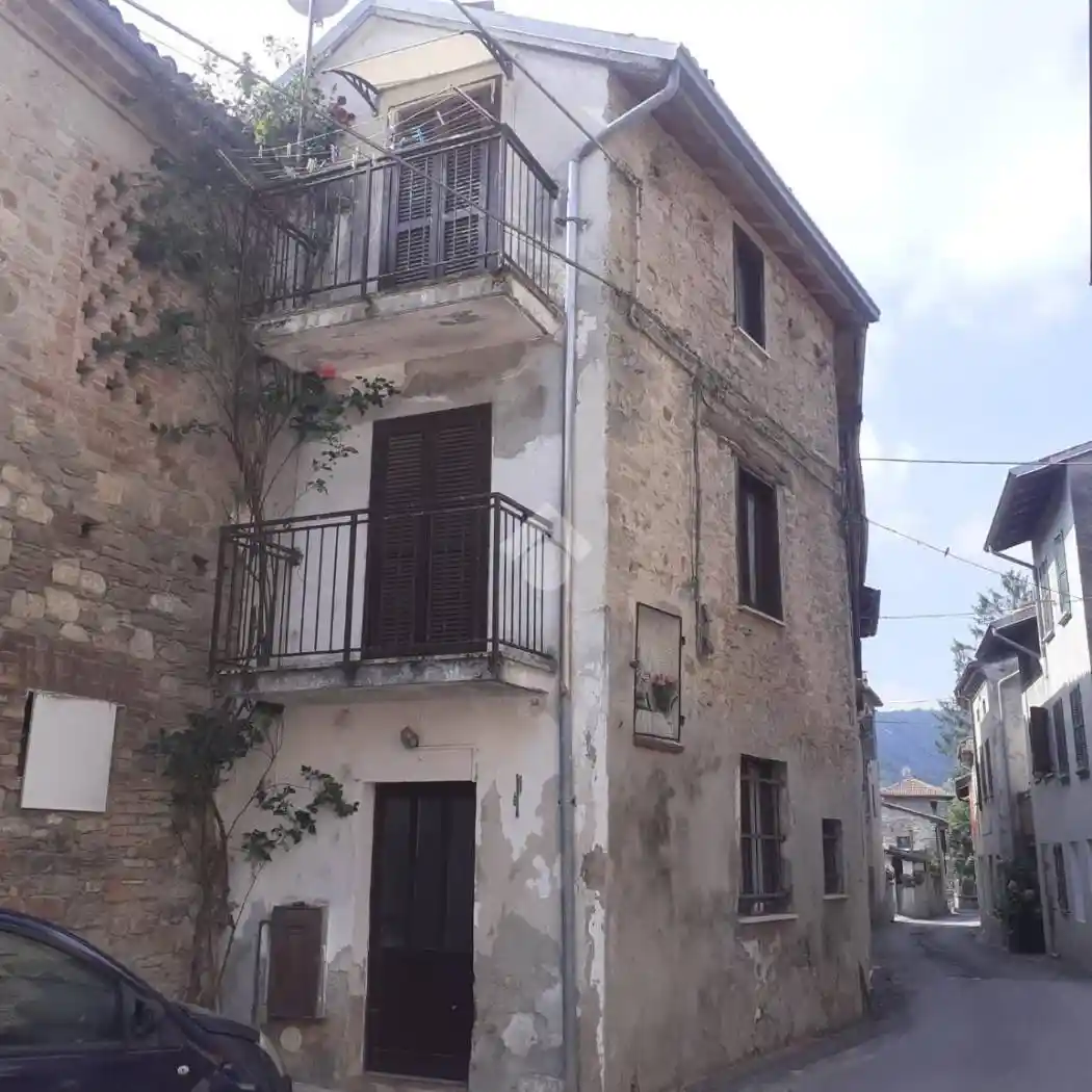 Casa indipendente in vendita a Brignano-Frascata